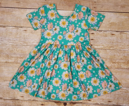 Girl’s Daisy Dress